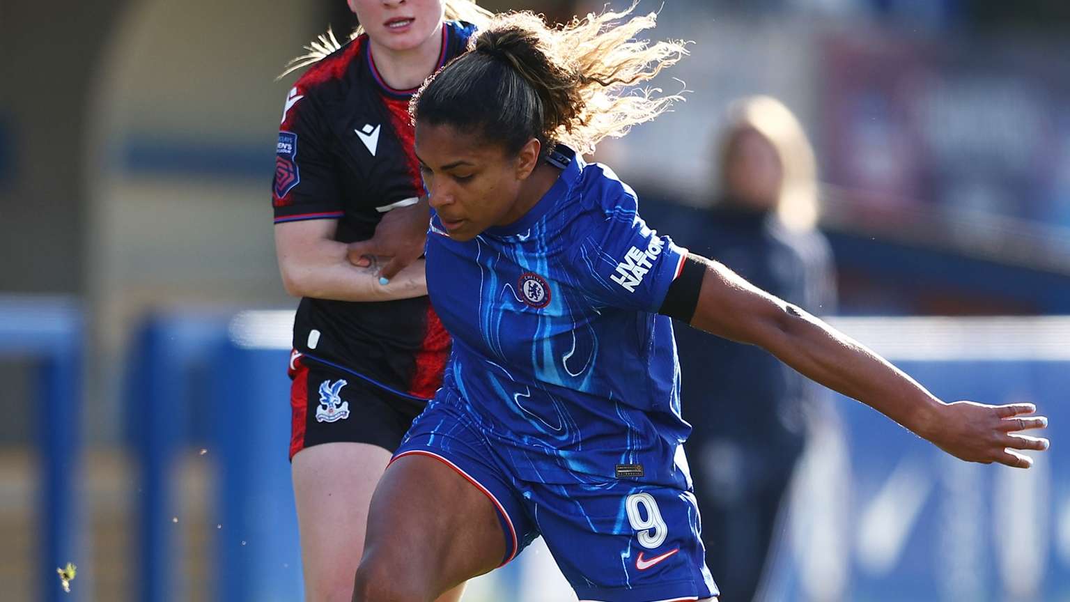 随后以一记 随后以一记